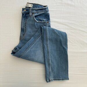 Abercrombie & Fitch Curve Love Ultra High Rise Slim Straight Jeans
